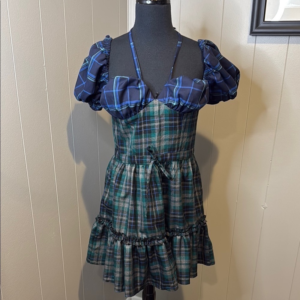 Love Too True Women’s 8 Chic Plaid Puff Sleeve Mini Dress